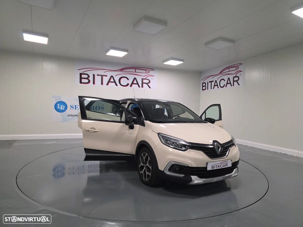 Renault Captur 1.5 dCi Exclusive EDC - 11