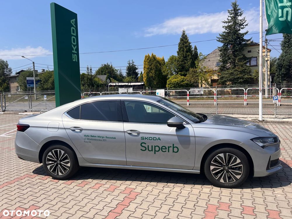 Skoda Superb 2.0 TSI Edition 130 DSG - 4