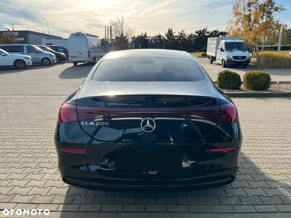 Mercedes-Benz CLA 200 mHEV 8G-DCT - 5