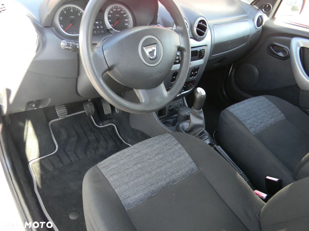 Dacia Lodgy 1.6 Ambiance - 31