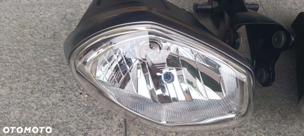 TRIUMPH STREET TRIPLE 675 1050 SPEED TRIPLE LAMPA PRZÓD REFLEKTOR STELAŻ - 4
