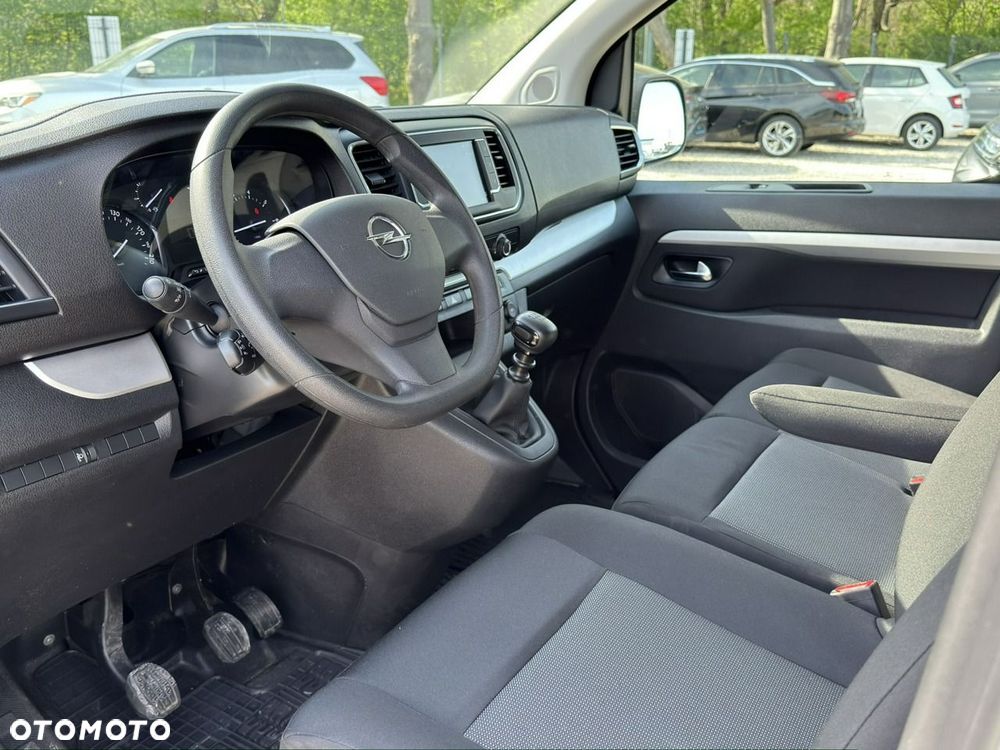 Opel Vivaro - 9