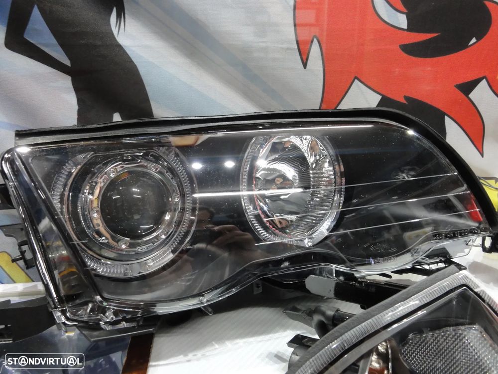 Faróis angel eyes com luz branca 5000k para BMW E46 4 portas / limosine 98-01 fundo preto com angel eyes em branco - 3