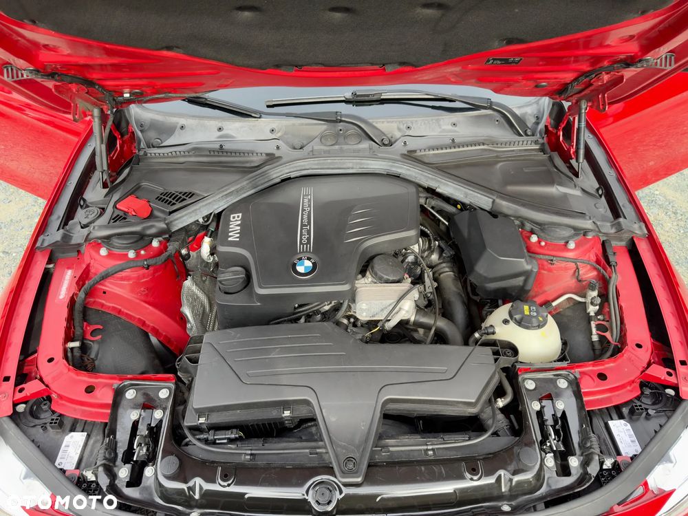 BMW Seria 3 328i - 36