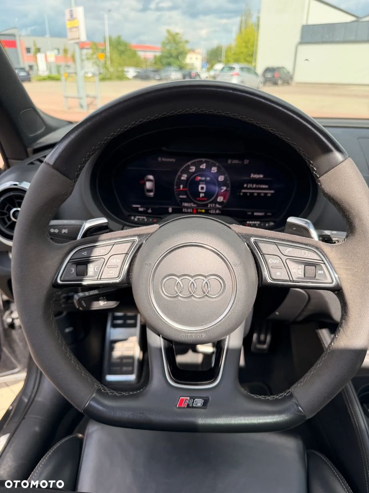 Audi RS3 Limousine - 25