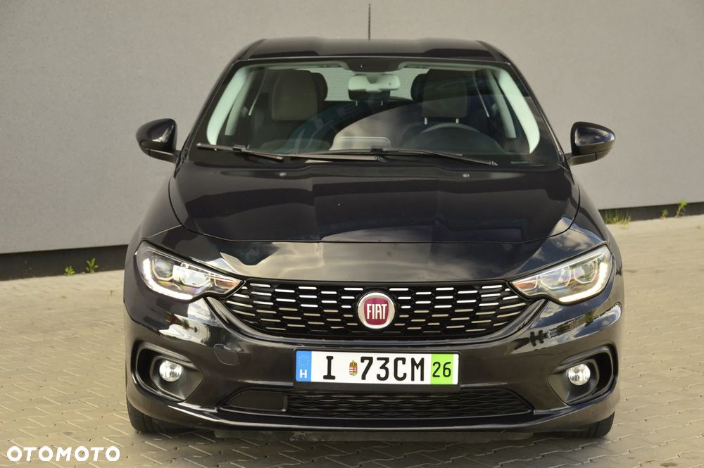 Fiat Tipo 1.4 T-Jet 16v S-Design - 10