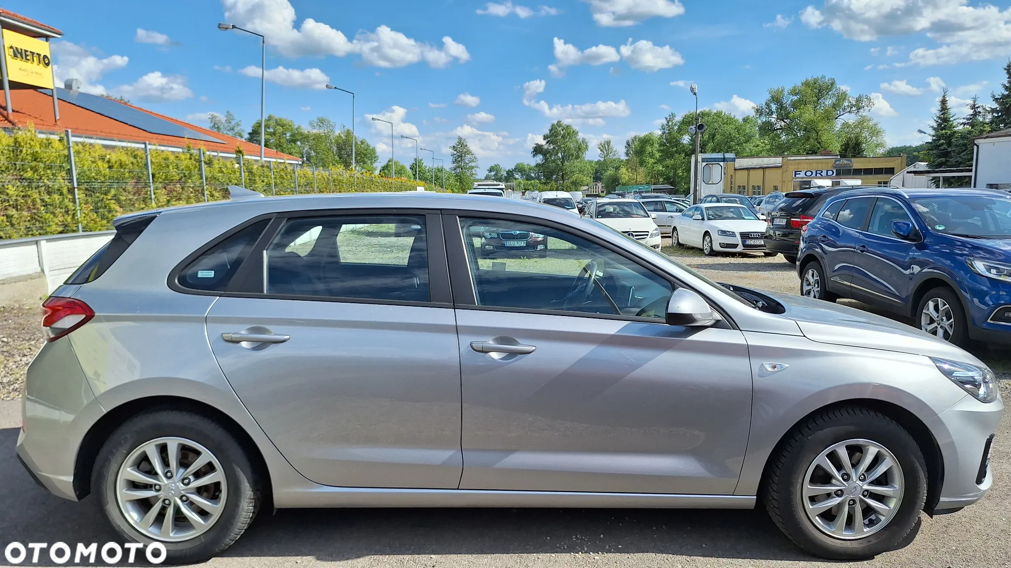 Hyundai i30 1.5 DPI Classic + - 3