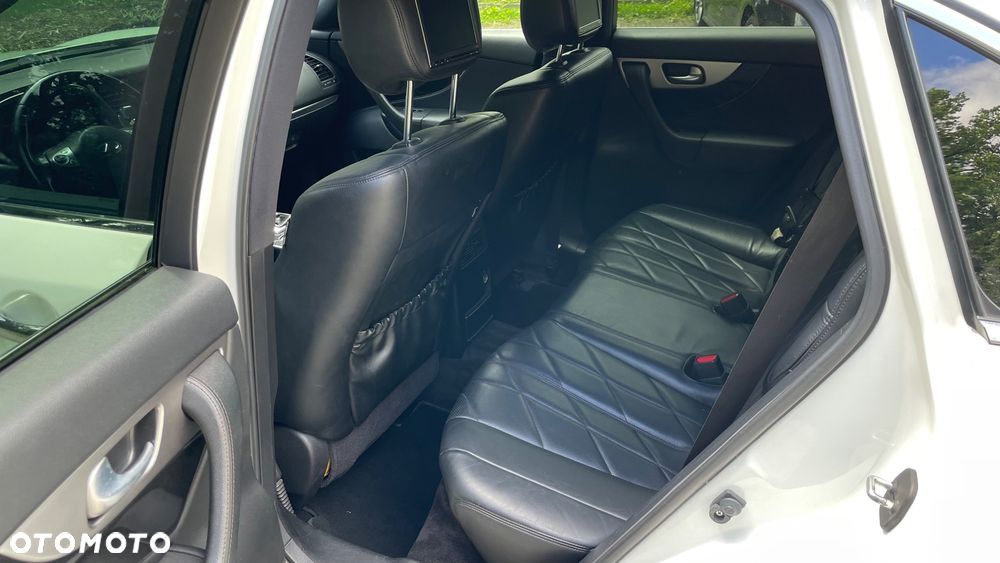 Infiniti FX FX30d GT Premium - 12