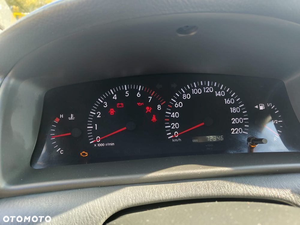 Toyota Corolla - 13