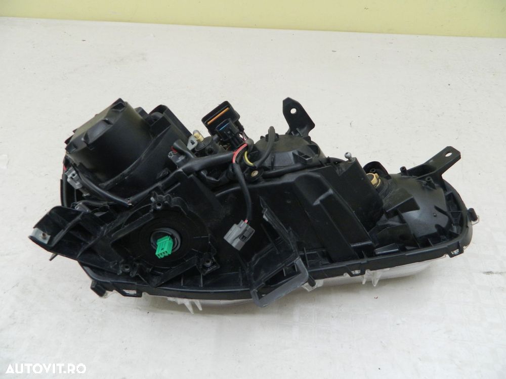 Far stanga Mitsubishi Outlander facelift Xenon, 2009, 2010, 2011, 2012. - 6