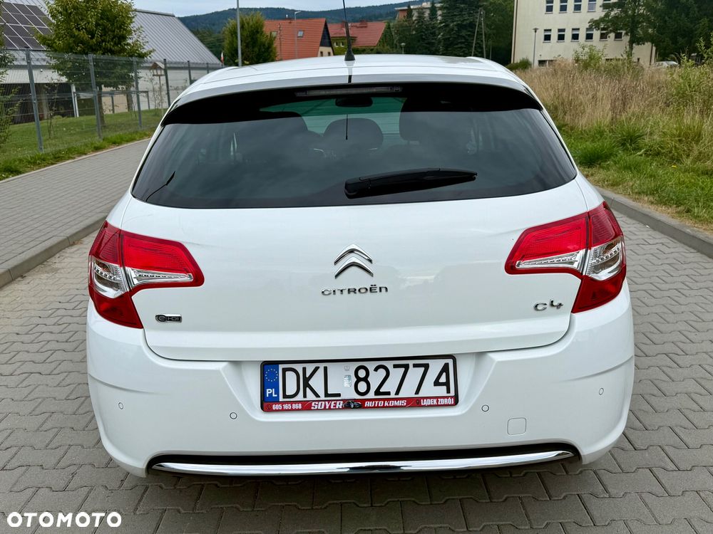 Citroën C4 e-HDi 110 EGS6 Stop/Start System Exclusive - 36