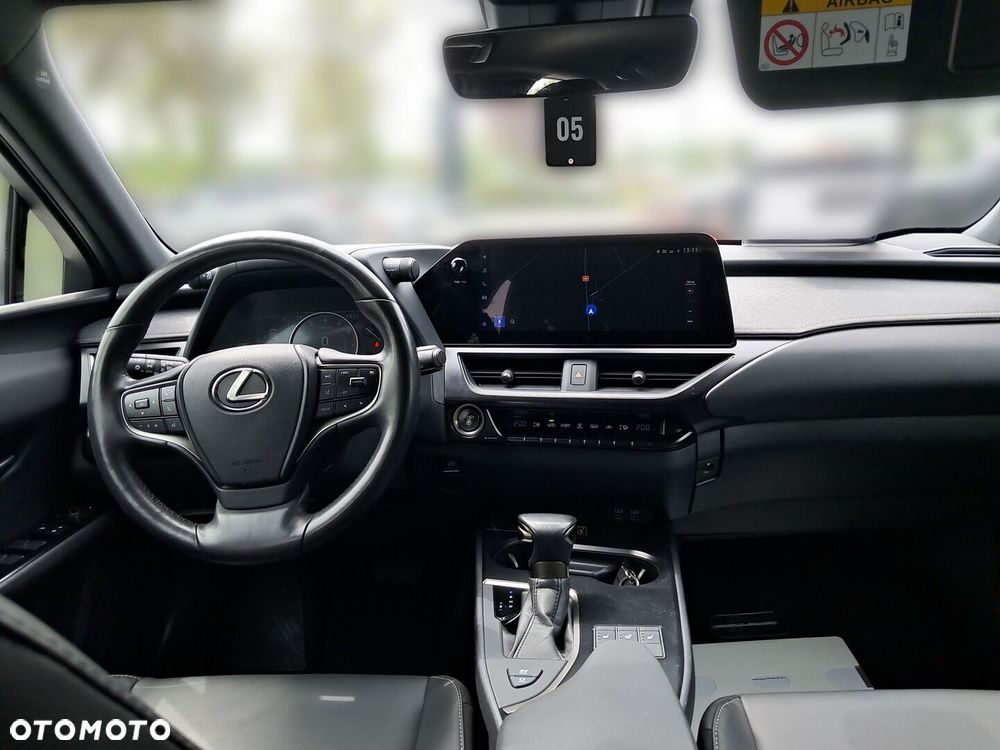 Lexus UX 250h GPF F Sport Design 2WD - 11