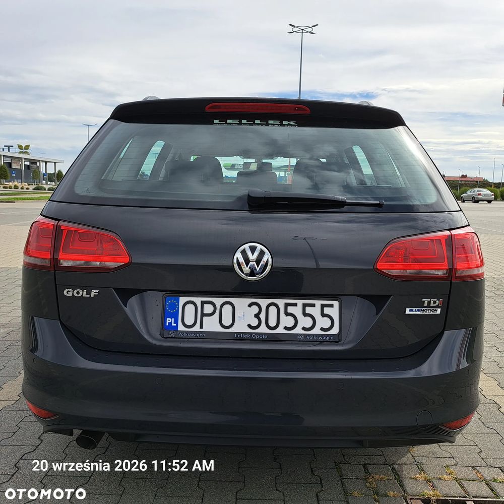 Volkswagen Golf 1.6 TDI BMT Comfortline - 19