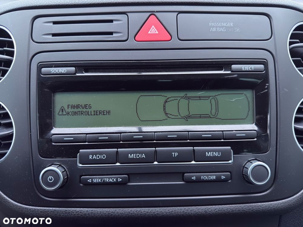 Volkswagen Golf Plus 1.6 TDI BlueMot Comfortline - 29