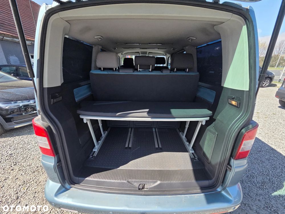 Volkswagen Multivan - 8