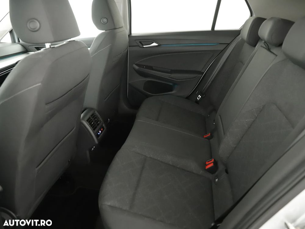 Volkswagen Golf 2.0 TDI SCR DSG Life - 11