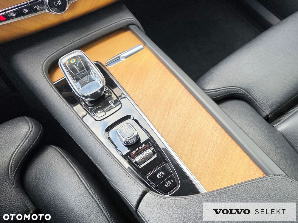Volvo XC 90 - 28