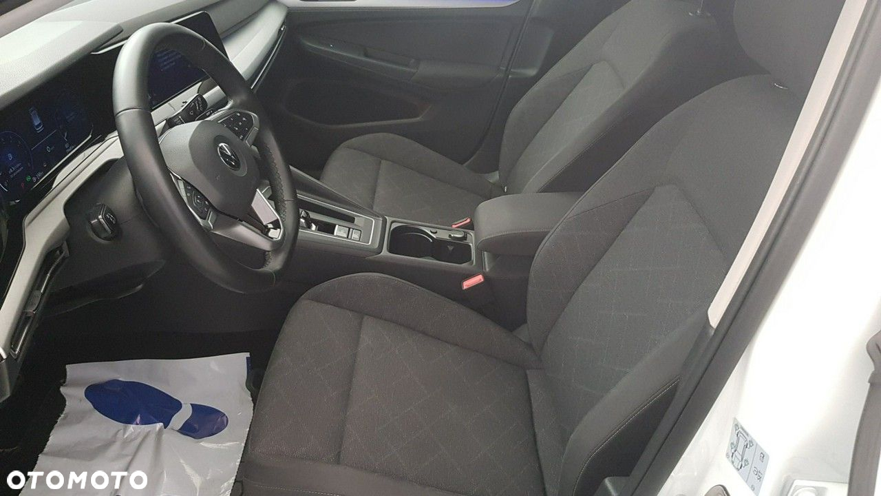 Volkswagen Golf - 21