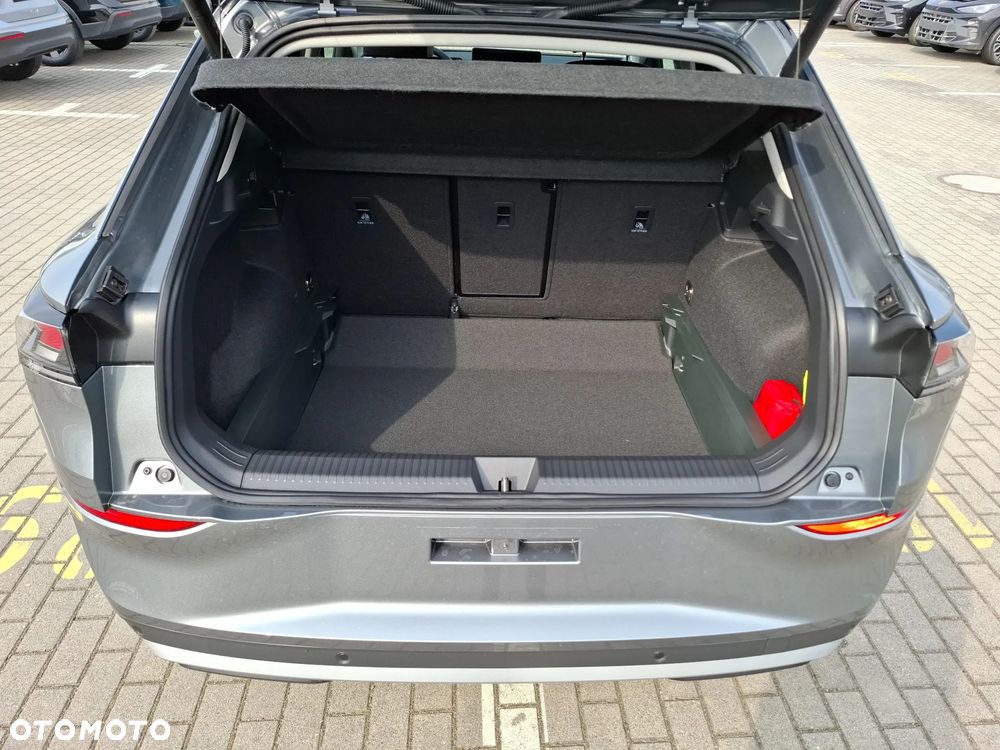 Volkswagen T-Roc - 9