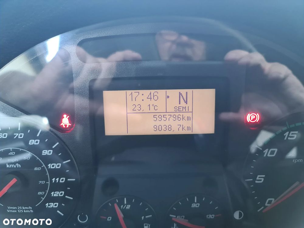 Iveco EUROCARGO ML160E28 - 17