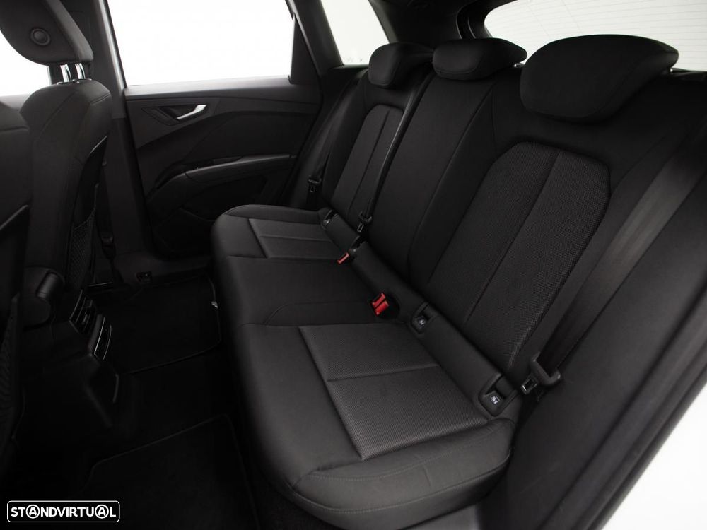 Audi Q4 e-tron 40 - 10