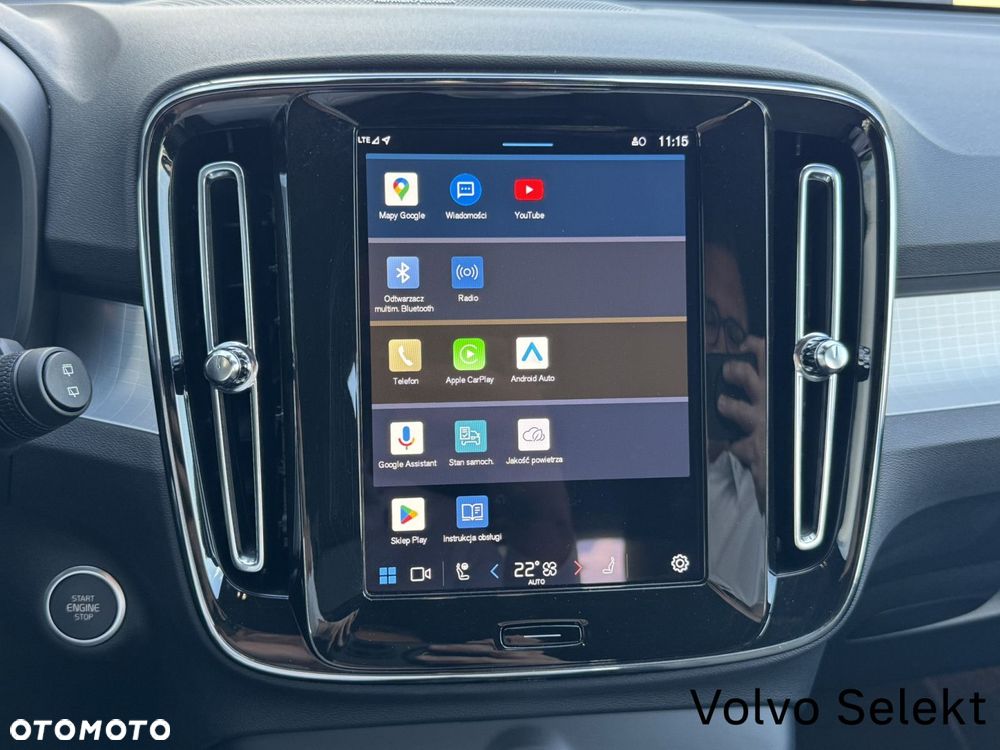 Volvo XC 40 B3 Plus Dark - 23