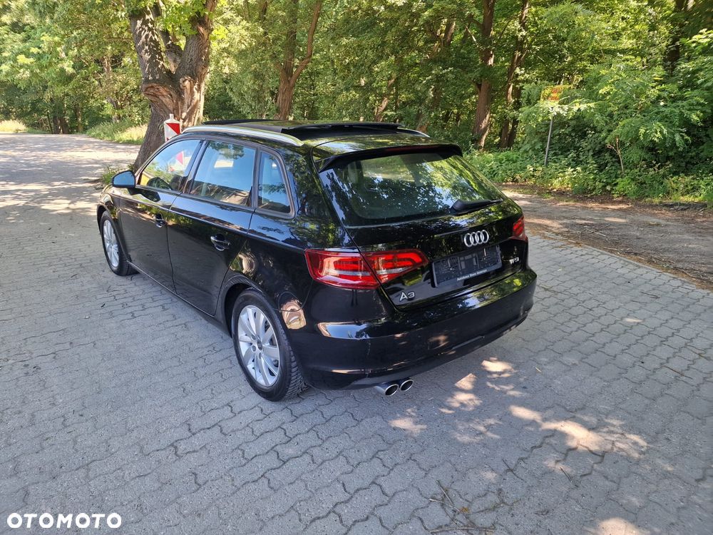 Audi A3 Sportback 1.4 TFSI Attraction - 3