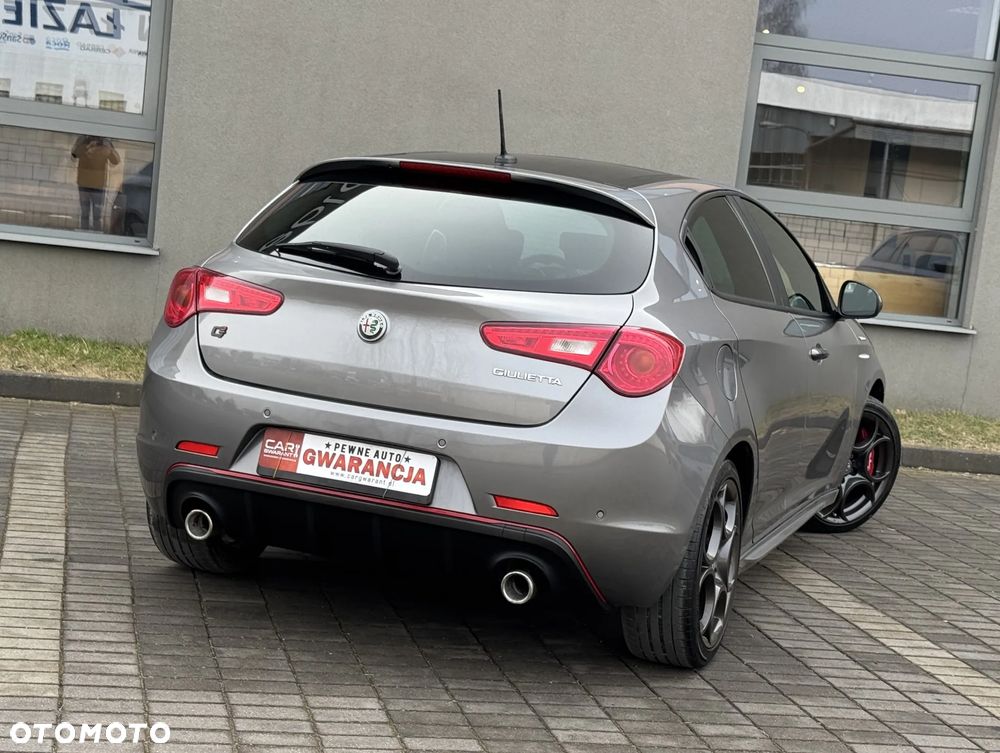 Alfa Romeo Giulietta 1.8 TBi 16V TCT Veloce - 8