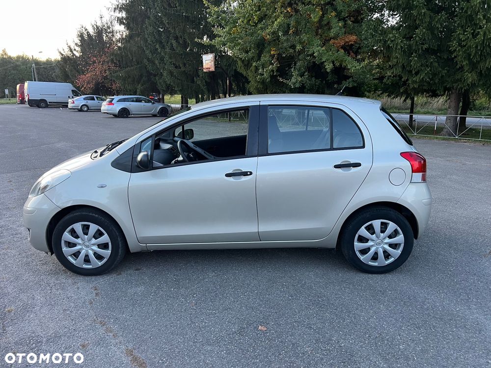 Toyota Yaris 1.0 VVT-i Sol - 17
