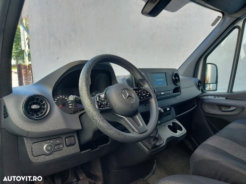 Mercedes-Benz SPRINTER L2H1 - 4