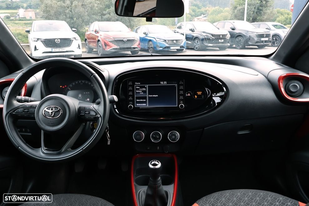 Toyota Aygo X 1.0 Pulse - 10