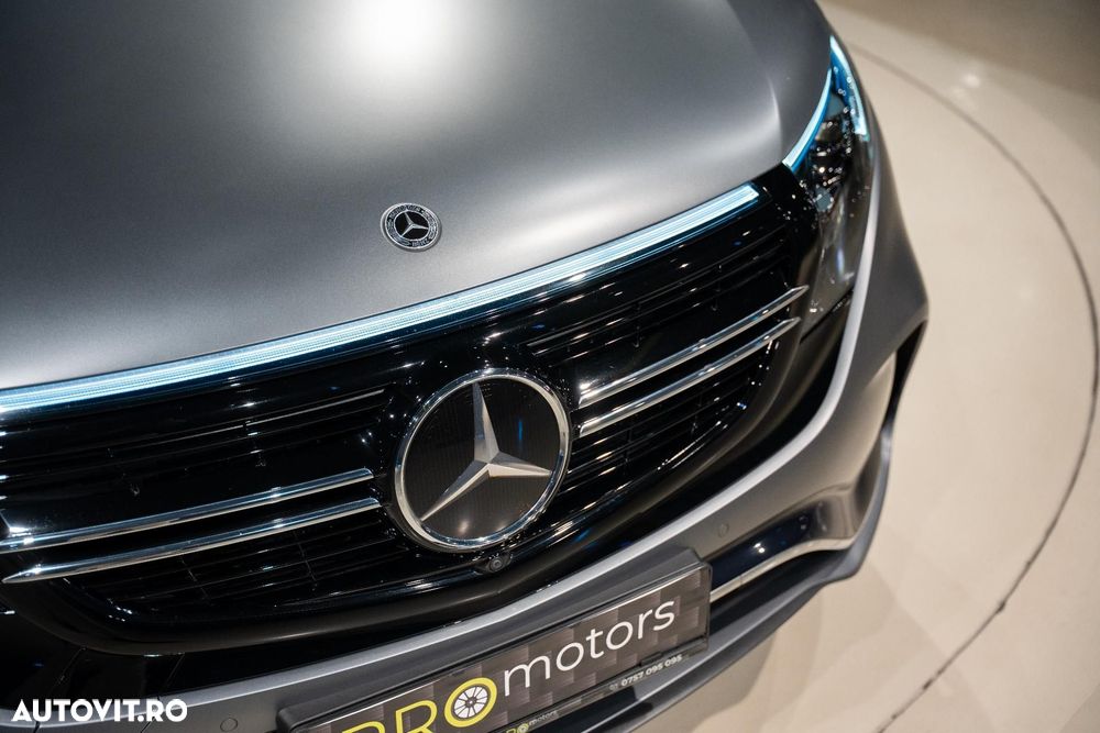 Mercedes-Benz EQC - 17