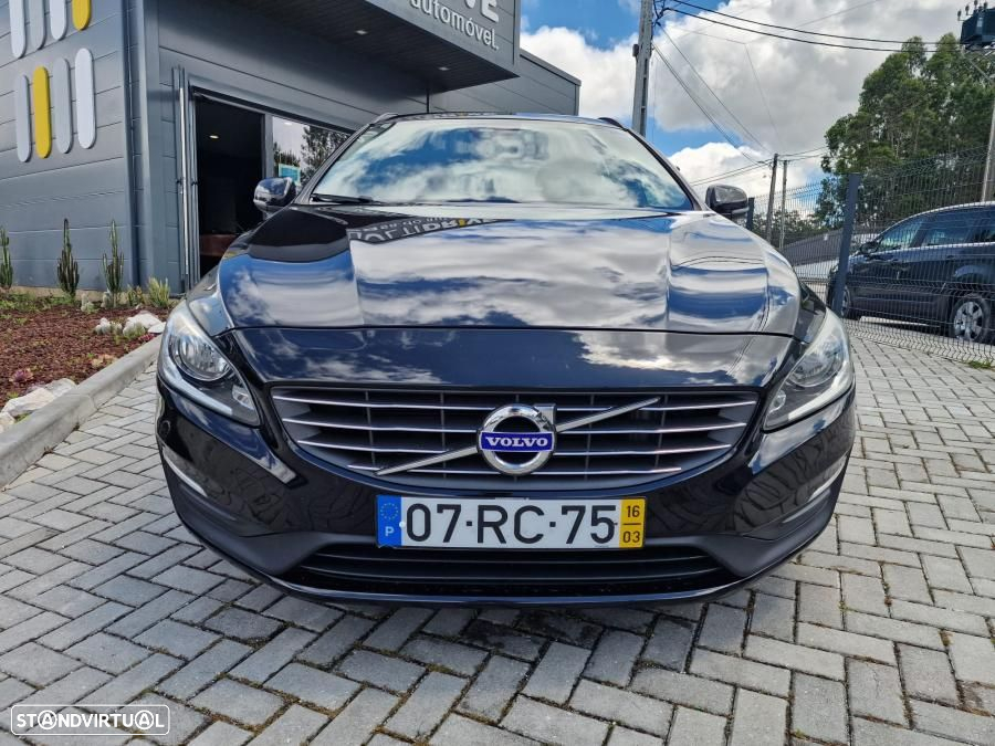 Volvo V60 2.0 D3 Kinetic - 2