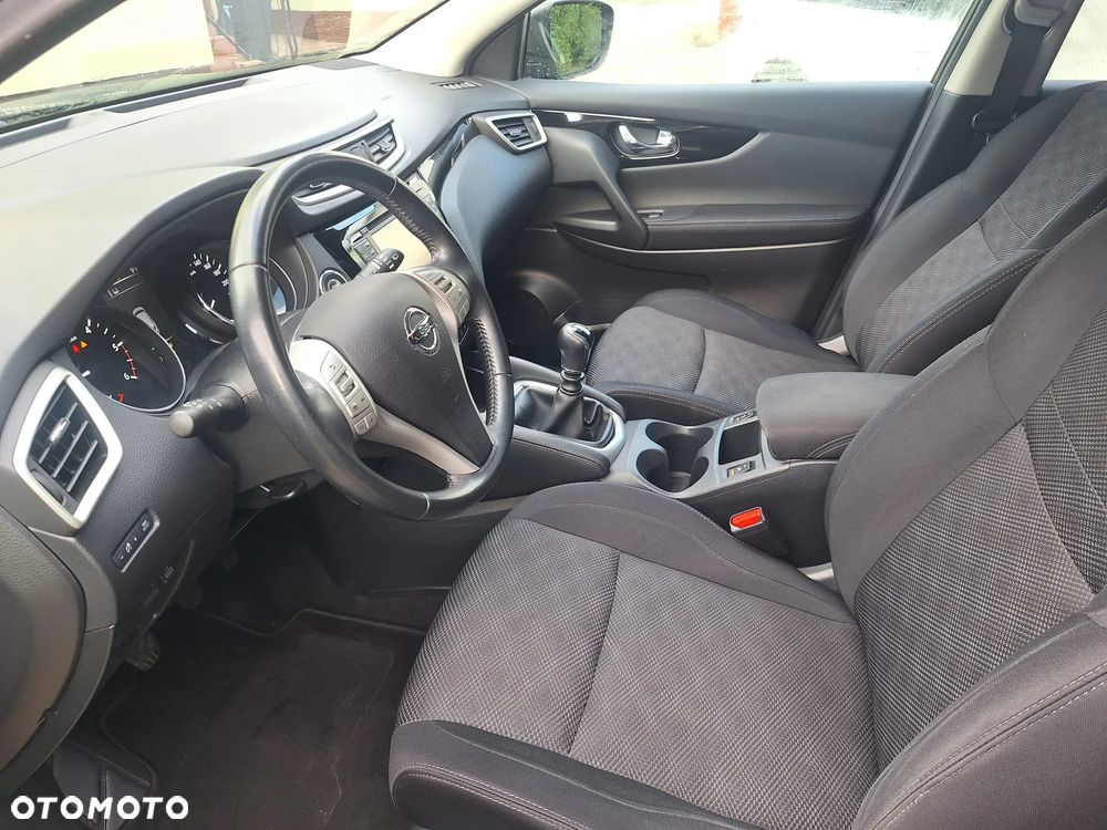 Nissan Qashqai 1.6 dCi 4x4 Tekna - 5