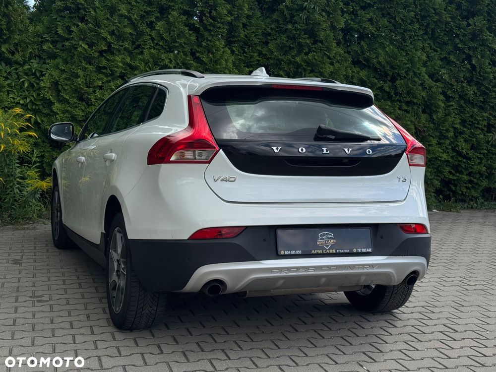 Volvo V40 Cross Country T3 Ocean Race - 17