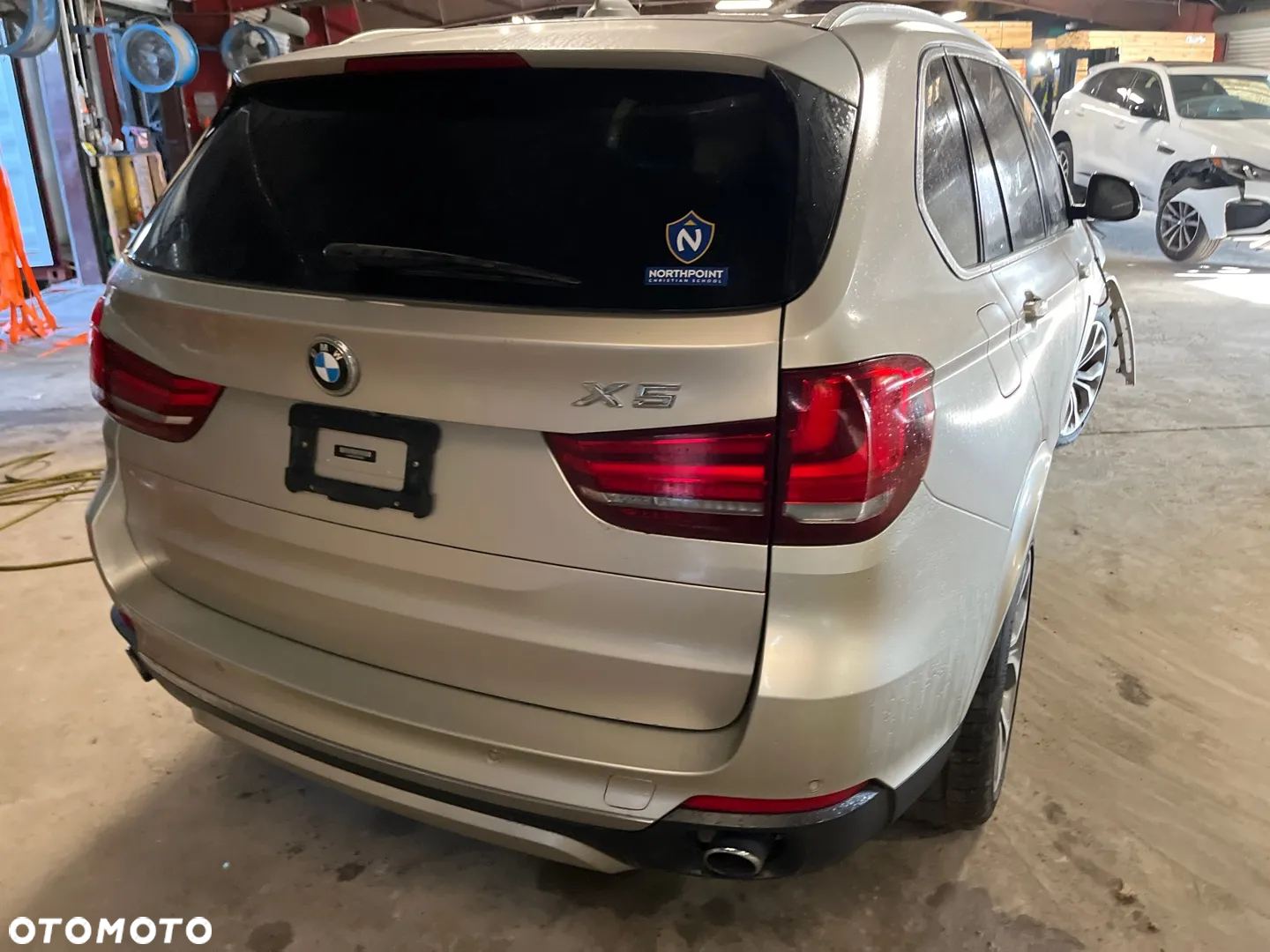 BMW X5 - 25
