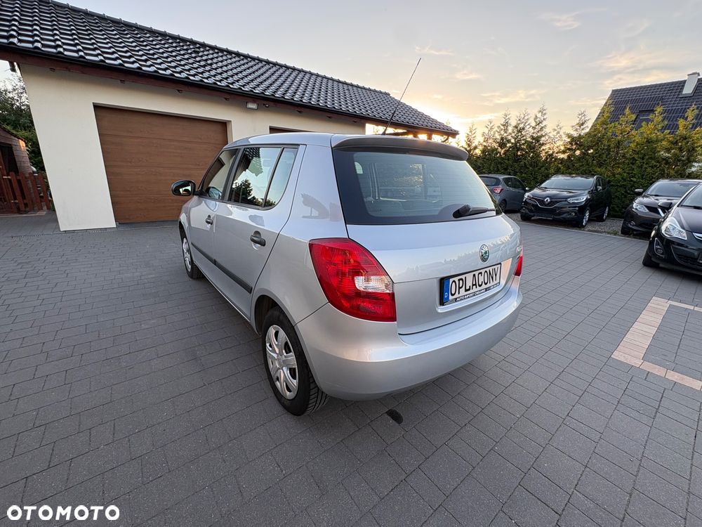 Skoda Fabia 1.2 HTP Ambiente - 12