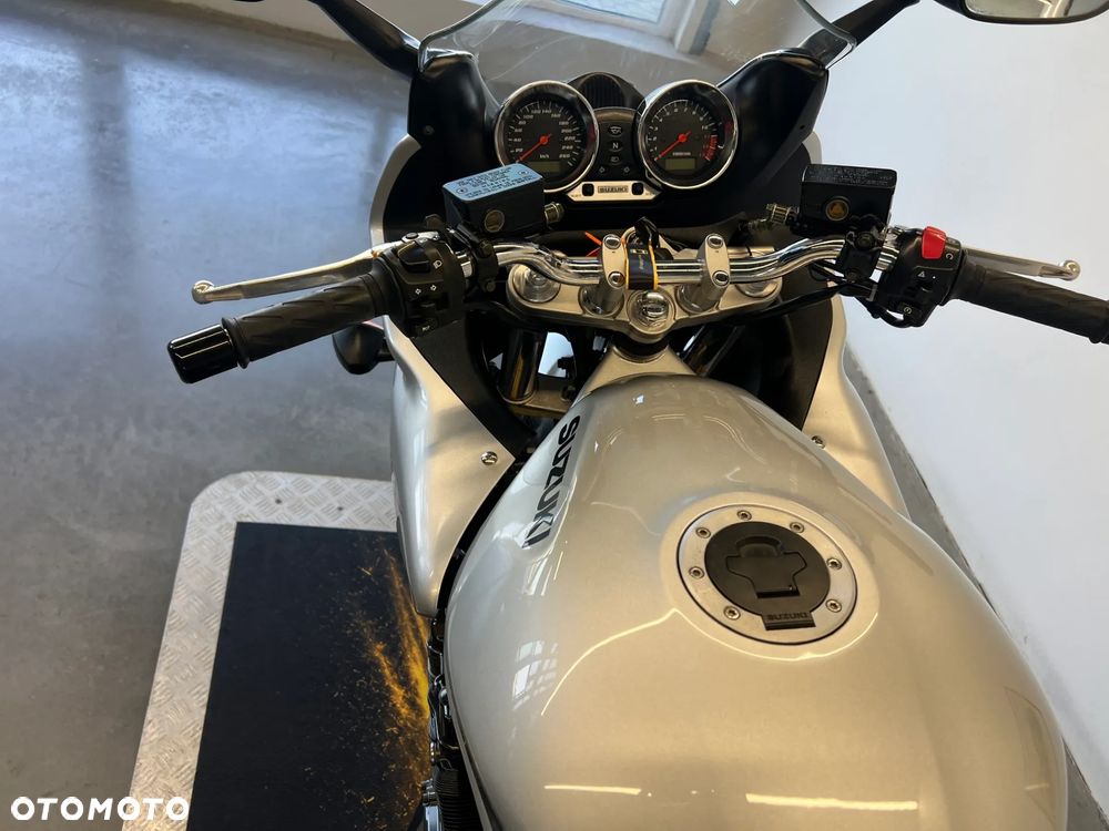 Suzuki Bandit - 16