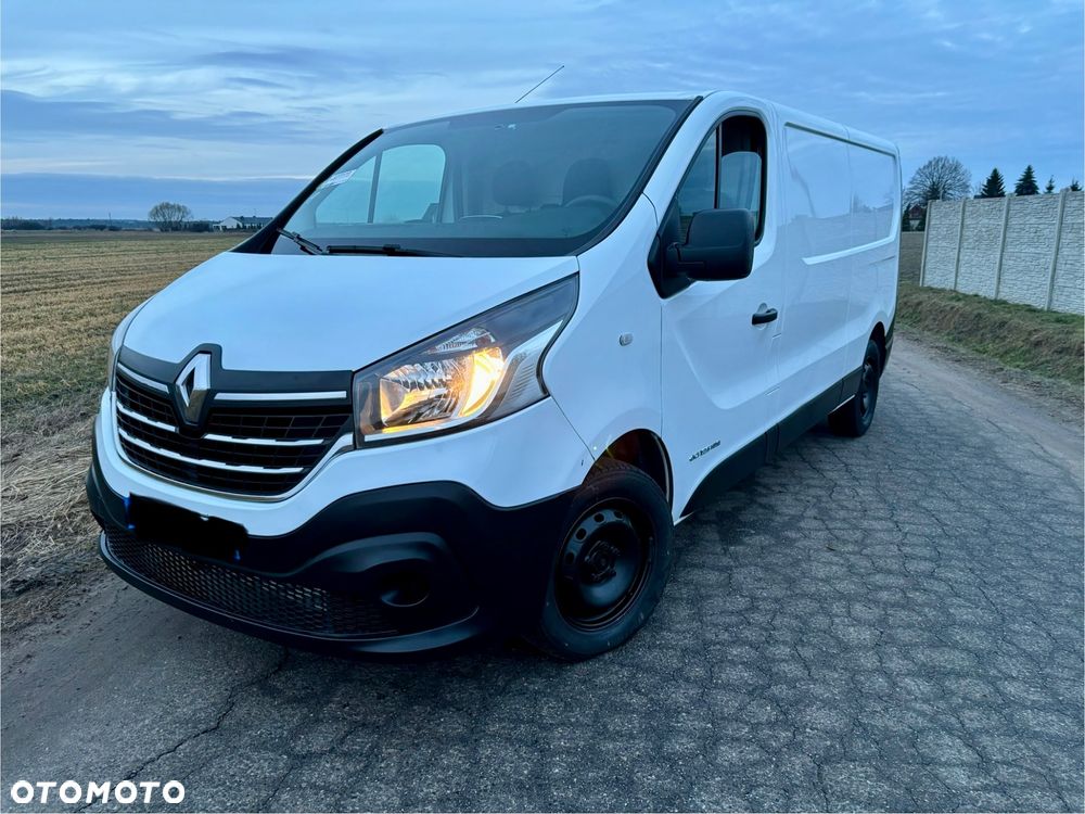 Renault Trafic - 1