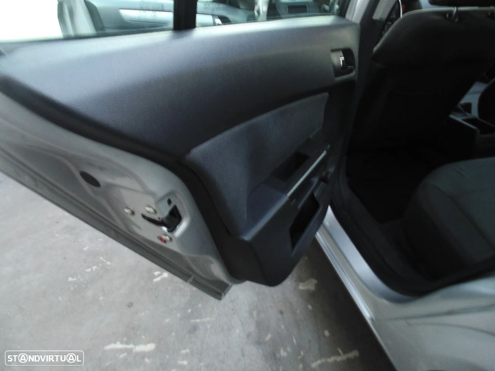 Opel Astra 1.3 CDTI Edition - 42