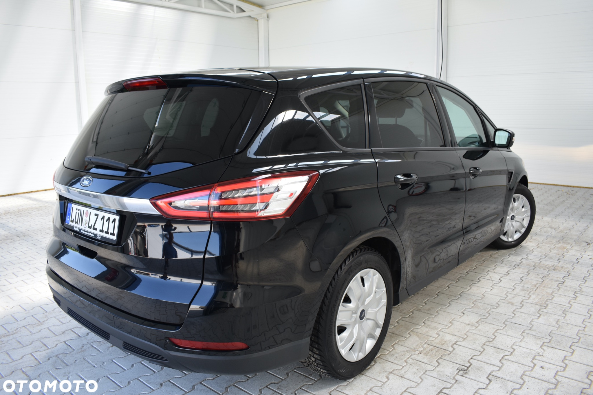 Ford S-Max 2.0 TDCi Trend - 12