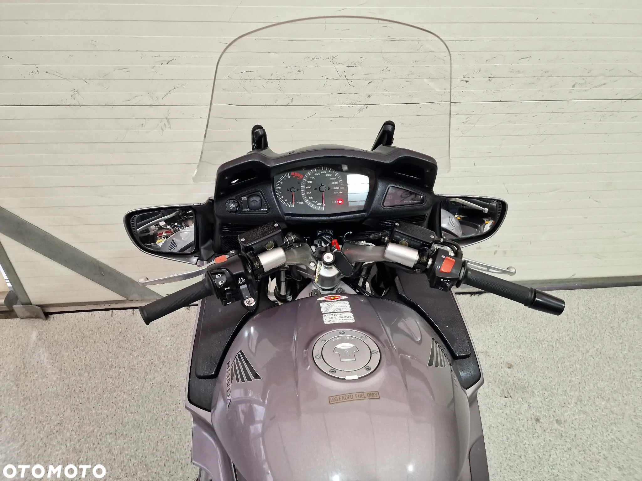 Honda ST - 29