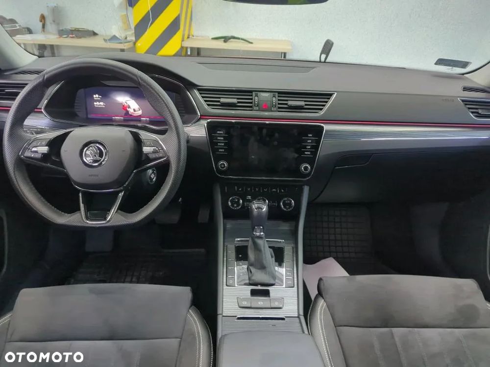 Skoda Superb 1.5 TSI Style DSG - 9