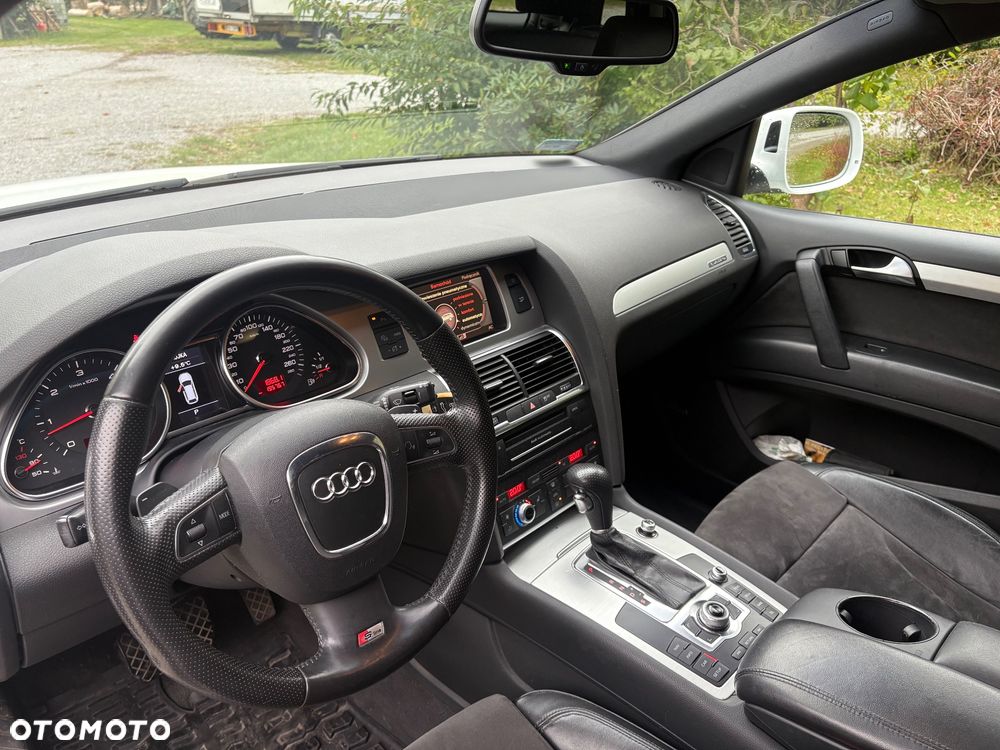 Audi Q7 - 14