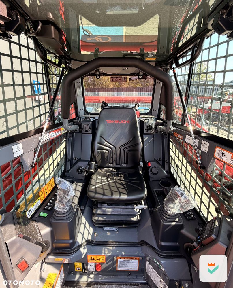 Takeuchi TL10 V2 - 8
