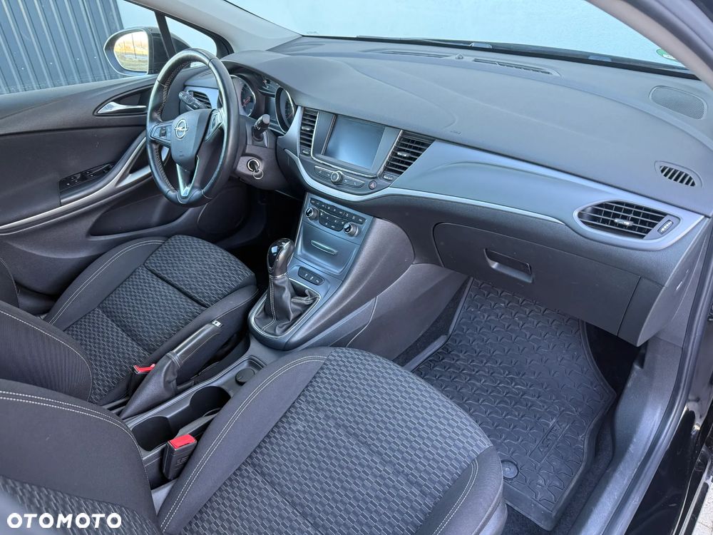 Opel Astra 1.6 D (CDTI) Start/Stop Innovation - 24