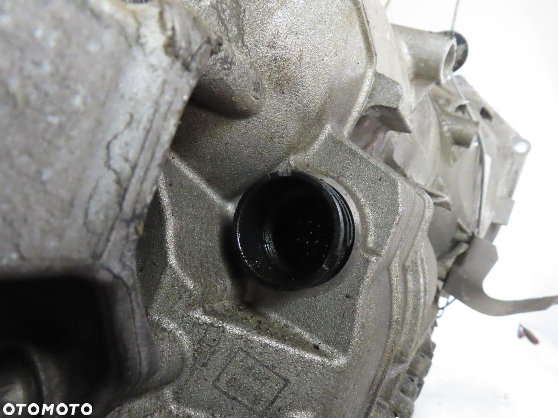 SKRZYNIA BIEGÓW AUTOMATYCZNA BMW E60 2.5 N52 7563294 6HP19 1071010027 - 3
