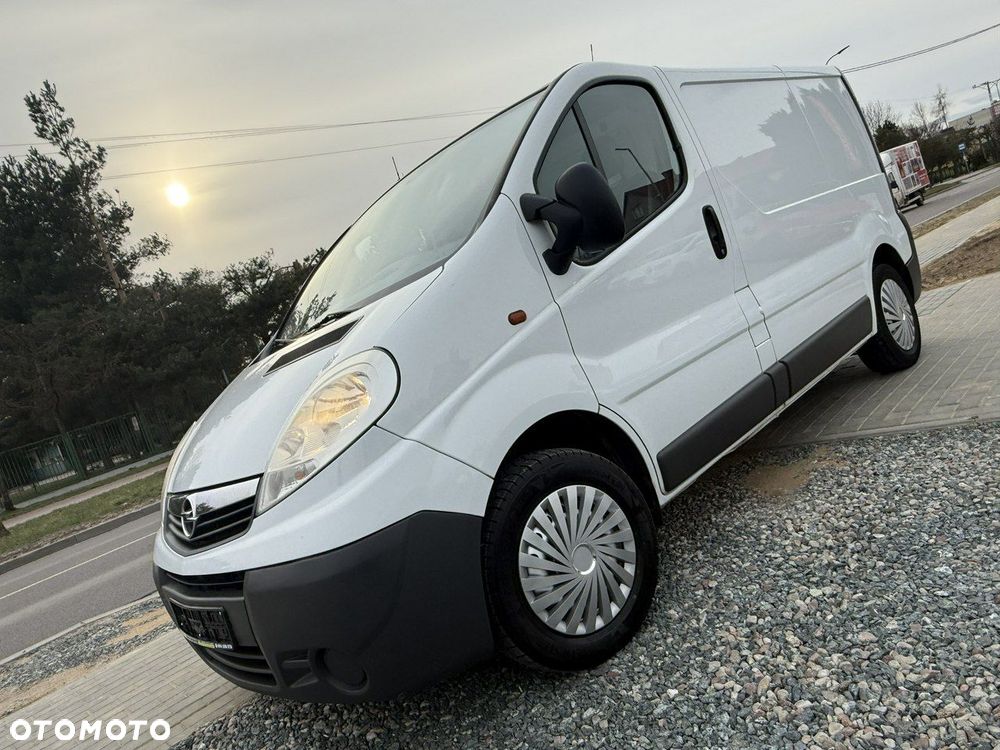 Opel Vivaro - 9