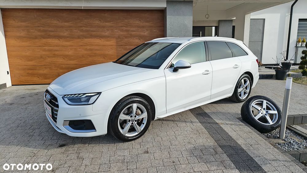 Audi A4 Avant 40 TDI quattro S tronic advanced - 4