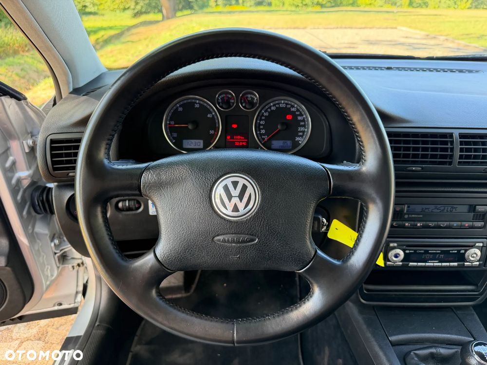 Volkswagen Passat 1.9 TDI - 33